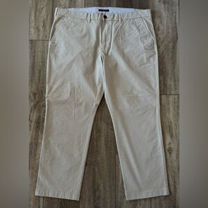 Tommy Hilfiger Stretch Chino Pants Mens Size 40x30 Gray Cotton Blend Casual Work